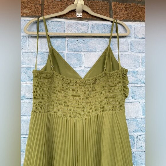 Diane von Furstenberg Pleated Strap Irma Dress size 16 - Picture 12 of 17